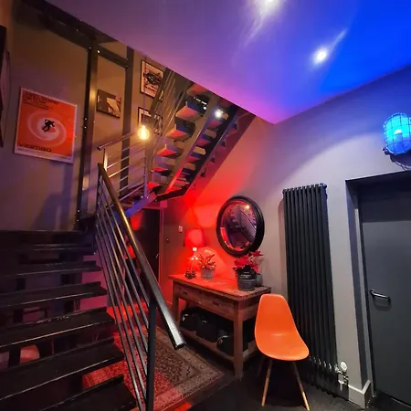 The Icecream Factory, In Private House منزل للإقامة